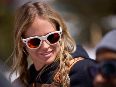 399好元起,Meta AI智能眼镜Oakley Meta HSTN 正式收布